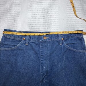 Pantalones vaqueros Wrangler de corte vaquero vintage para hombre, talla 36x36, fabricados en EE. UU. imagen 4