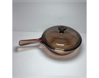 Cacerola pequeña de vidrio ámbar de 0,5 cuartos de galón con tapa de Vision by Corning (EE. UU.)