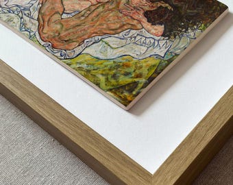 The Embrace II - Egon Schiele | Ingelijste handgemaakte keramische muurkunst