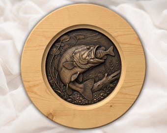 オオクチバスのレリーフSTL | 回転式トレイ（円形）インサート | 釣り用壁飾り | 素朴な湖畔の小屋の飾り板 | 手彫りの木目調アート
