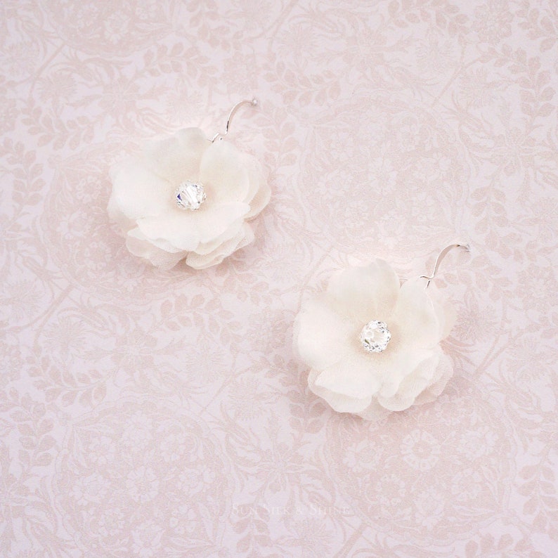 Handmade White Flower Earrings, Pure Silk Bridal Dangle Earrings, Swarovski, Floral Earring, Garden Wedding, Crystal Silver, Bridesmaid Gift image 5