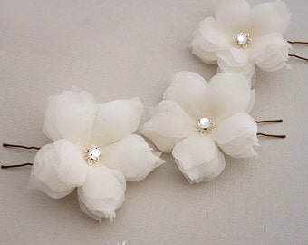 100% Silk Bridal Hair Flower Pin,Swarovski Wedding Floral Hair Pin,Crystal Floral Bridal Hairpin,Crystal Rhinestone Flower Bridal Headpiece