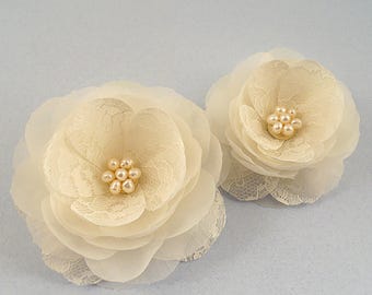 Vintage Lace Bridal Flower Hair Clips, Ivory Silk Headpiece, Freshwater Pearls
