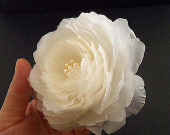 Pure Silk Bridal Headpiece, Peony Wedding Headpiece, Bridal Hair Flower, Wedding Hair Flower, Garden Wedding Flower Comb, Freshwater Pearl