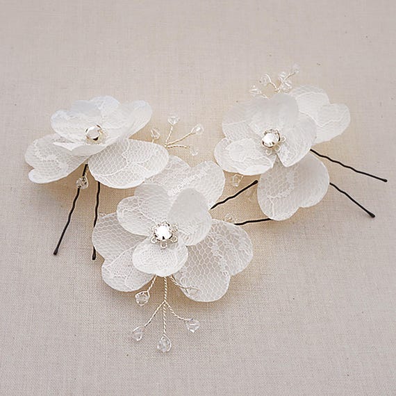 Swarovski Crystal Lace Flower Bridal Hair Pins, Set of 3 - Etsy display picture 2