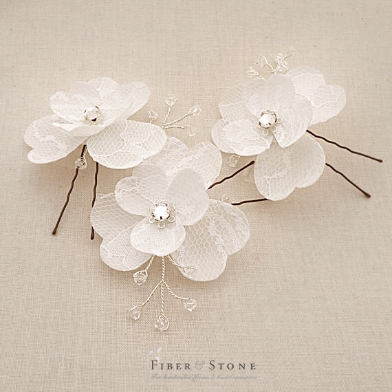 Swarovski Crystal Lace Flower Bridal Hair Pins, Set of 3 - Etsy display picture 2
