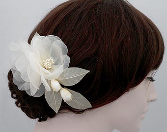 Elegant Camillia Silk Bridal Headpiece – Floral Wedding Hair Comb & Accessory