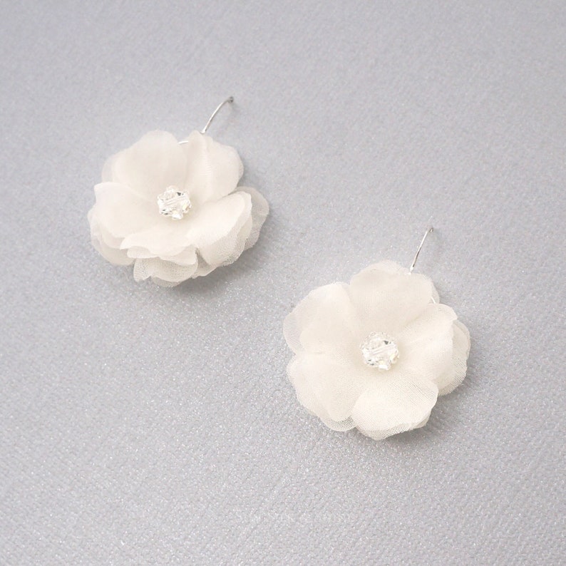 Handmade White Flower Earrings, Pure Silk Bridal Dangle Earrings, Swarovski, Floral Earring, Garden Wedding, Crystal Silver, Bridesmaid Gift image 7