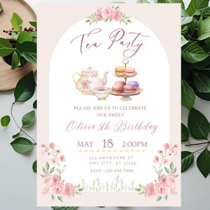 Faire-part d&#39;anniversaire tea party, invitation florale rose, invitation d&#39;anniversaire tea party florale, anniversaire tea party du jardin pour fille