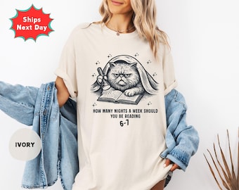 Camiseta divertida con diseño de gato y libros de Comfort Colors, regalo para amantes de los libros