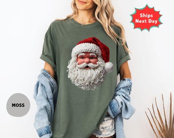 Comfort Colors Santa T-Shirt, Realistic Latch Hook Yarn Design