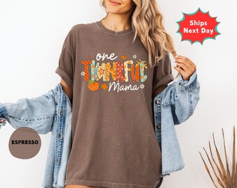 Comfort Colors One Thankful Mama Shirt: Fall Thanksgiving Tee