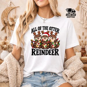 Utterjul, utterren-vits, söt utter med horn och ljus, rolig jultröja, utterpresent
