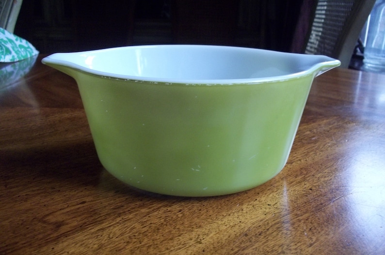 Handled Casserole Dish Baking Dish w Lid Vintage 474 Verde