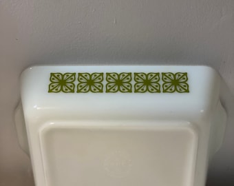Pyrex O503 Hibiscus Refrigerator Pan Brownie pan