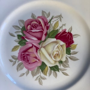 Royal Albert China 1 Queen Anne Salad Plate 8 1/4&quot;