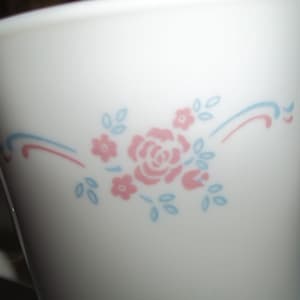 4 Corelle English Breakfast  Coffee / Tea Mugs, Made in the USA