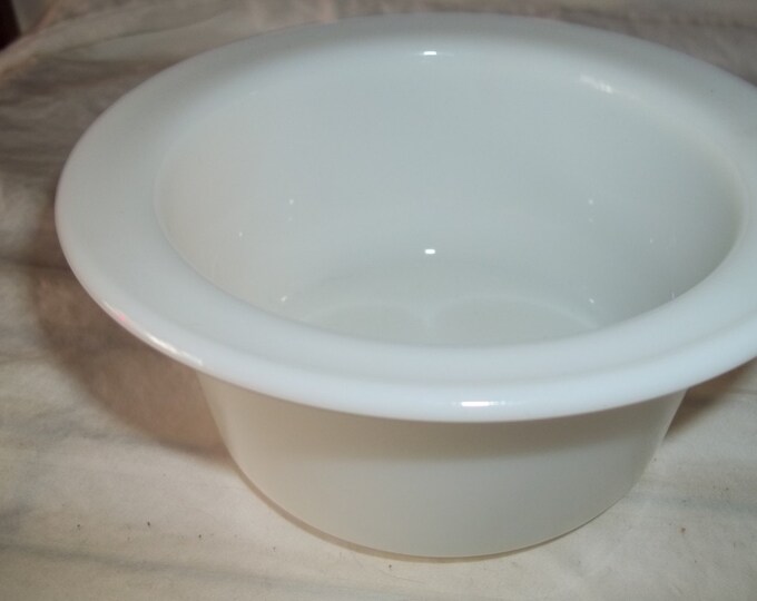 White Round Margarine/butter Dish Pyrex Etsy