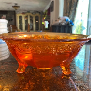 1 Orange Imperial Glass Marigold Bowl