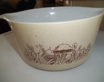 Forest Fancies, Pyrex#473, Vintage, Handled Casserole Dish, Baking Dish, Bowl