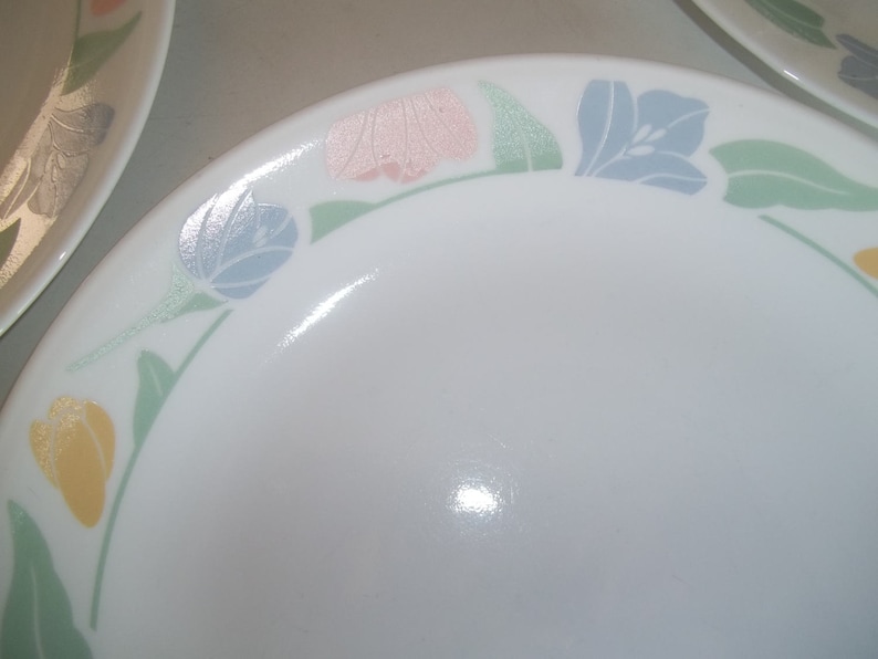 4 Corelle Friendship Dinner Plates Made in the USA