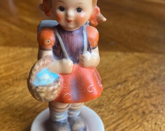 Hummel # 81 School Girl