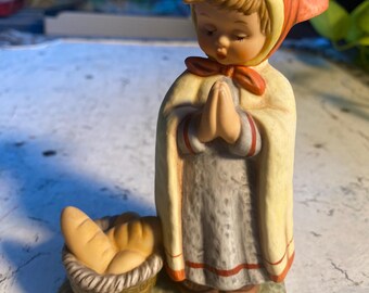 Hummel 1998 Peasant Girl with Basket