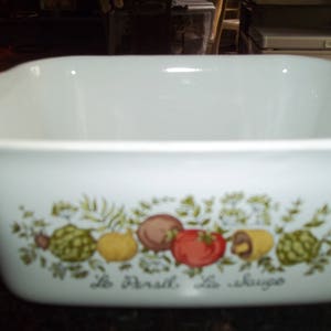 1 Corning Ware  Pan P-4-B  Rectangular, Size of Life