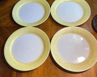 4 Corelle Yellow Crackle 9” Salad Plates