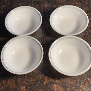 4 Corelle Country Cottage 18 oz. Cereal Bowls