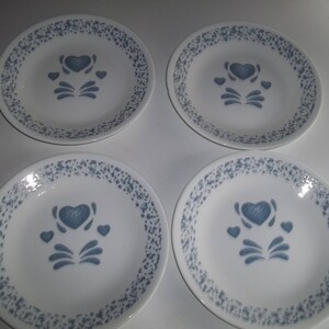 4 Corelle  Blue Hearts Bread Plates 6.75&quot;