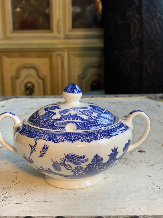 Johnson bros blue willow cheap
