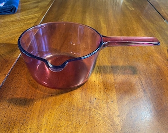 1 Cranberry1 QT/Liter Visions Corning Ware Pan with Pour Spout