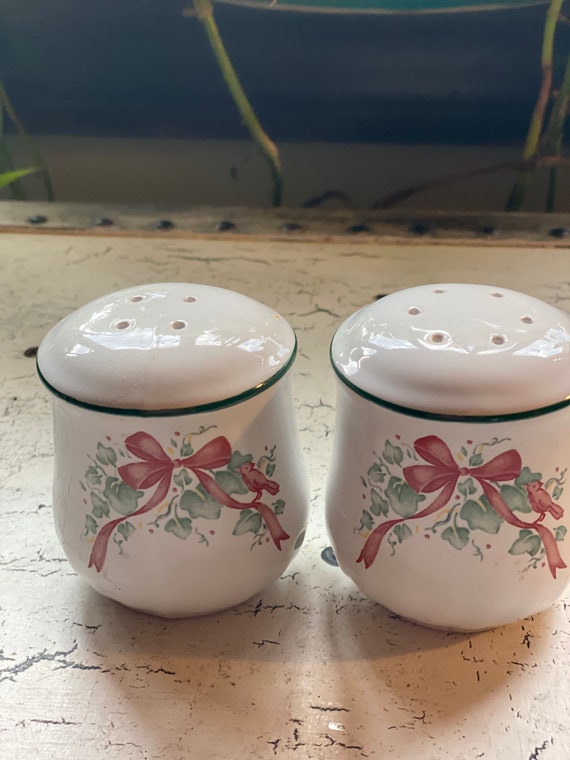 Corelle Salt And Pepper Shakers atelieryuwa.ciao.jp