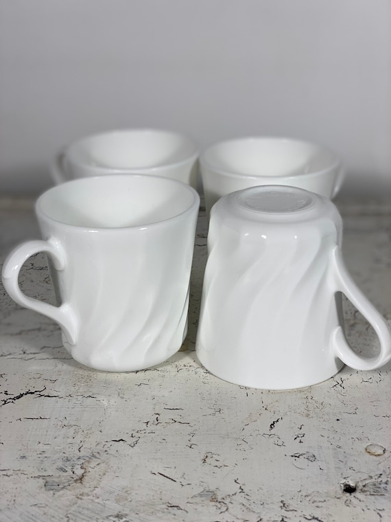 Plates Kitchen & Dining Dining & Serving Enhancements Salt and Pepper