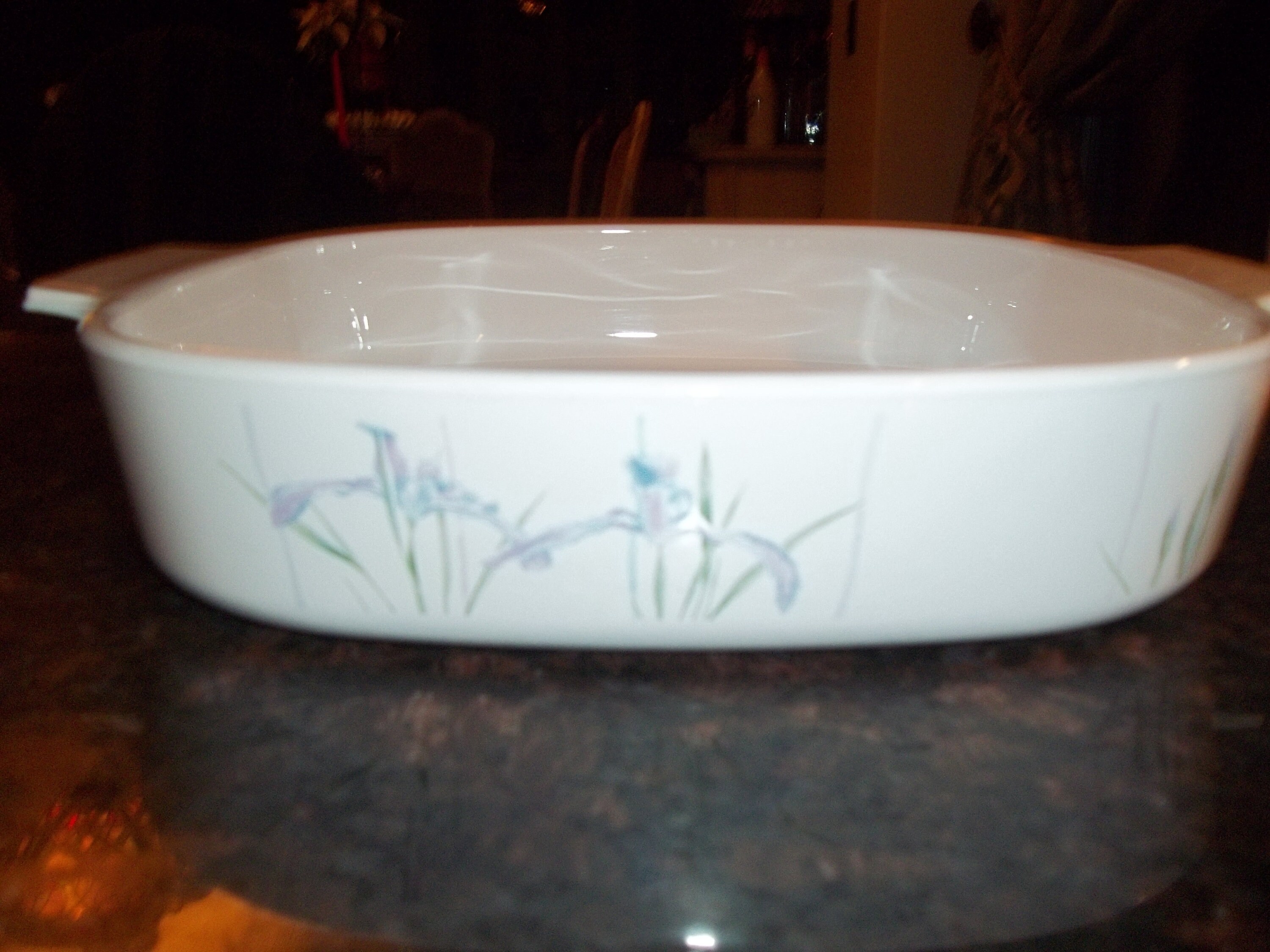 1 qt Corning Ware Shadow Iris A-1-B Casserole Baking Dish with Lid 1 qt Corning Ware Shadow Iris A-1-B Casserole Baking Dish with Lid