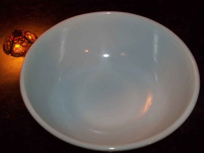 Green Pyrex#404 Large Nesting Mixing Bowl 4 Quart Verde