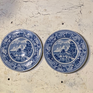 2 Johnson Brothers England  Historic America  6 3/8&quot; Plates