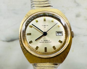 Montre Homme Vintage Timex Années 1980 - Mécanique à Remontage, Fabriquée à Taïwan