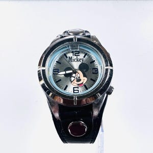 Vintage Mickey Mouse Wristwatch – Silver & Blue Dial – Character Face – Black Leather Band – New Battery lights up