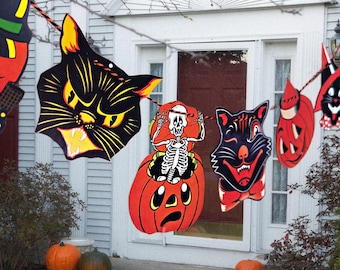 Black Cats and Pumpkins Garland Banner