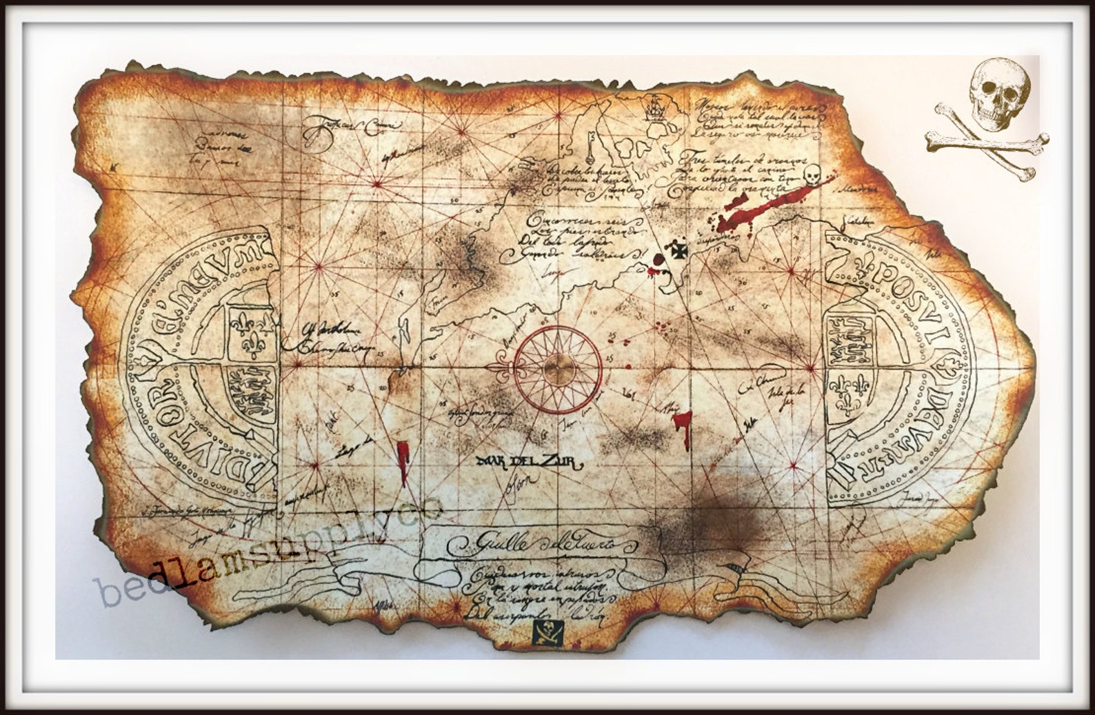 Пират нашел старую карту на которой написано. Старые пиратские карты. Старинная карта сокровищ. Старая карта сокровищ. Старинная Пиратская карта.