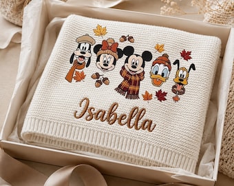 Spersonalizowany jesienny kocyk dla dziecka, kocyk dla dziecka z haftowanym imieniem, prezent do pokoju dziecięcego z jesiennymi postaciami z kreskówek, prezent na baby shower