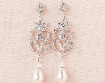 Wedding Earrings, Wedding Jewelry, Chandelier wedding earrings, Swarovski Crystals and Pearls, Bridesmaids, Kathryn Crystal Jewelry