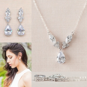 Crystal Earrings, Crystal Bridal Earrings, Bridal Jewelry SET, Bridesmaid Gift, Swarovski Crystal Earrings, Rachael Stud Earrings