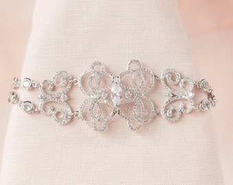 Crystal Bridal Bracelet, Crystal Wedding Bracelet, Dainty Vintage style Rhinestone Bracelet, Delicate, Michelle Bracelet