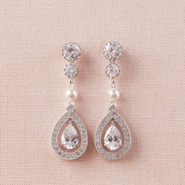 Swarovski Bridal Earrings, Pearl and Crystal wedding earrings Rhinestone  Bridesmaids Dainty Misty Bridal Earrings