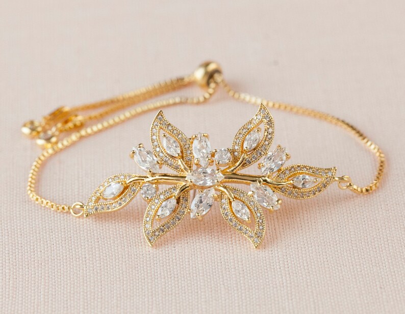 Leaf Wedding Jewelry, Rose Gold Bridal Bracelet, Leaf Wedding Earrings, Bridesmaid Jewelry, Swarovski Wedding Jewelry, Linneah Jewelry image 6