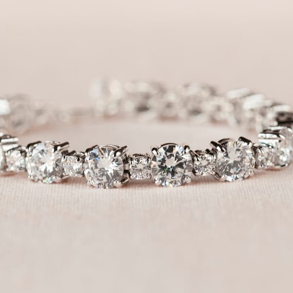 Crystal Bridal Bracelet, Rose gold Wedding Bracelet, Crystal Bridal Jewelry, Tennis Bracelet, Crystal Bridal Earrings, Nikki Bridal Bracelet