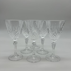 Set of cut crystal glasses.